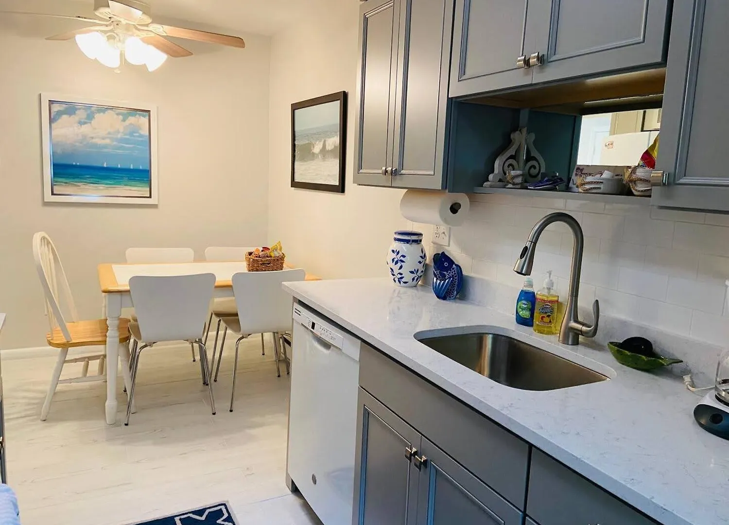 Endless Beach #A,Oceanfront,3Bedrooms-2Bath-Pet Friendly Virginia Beach 0*,